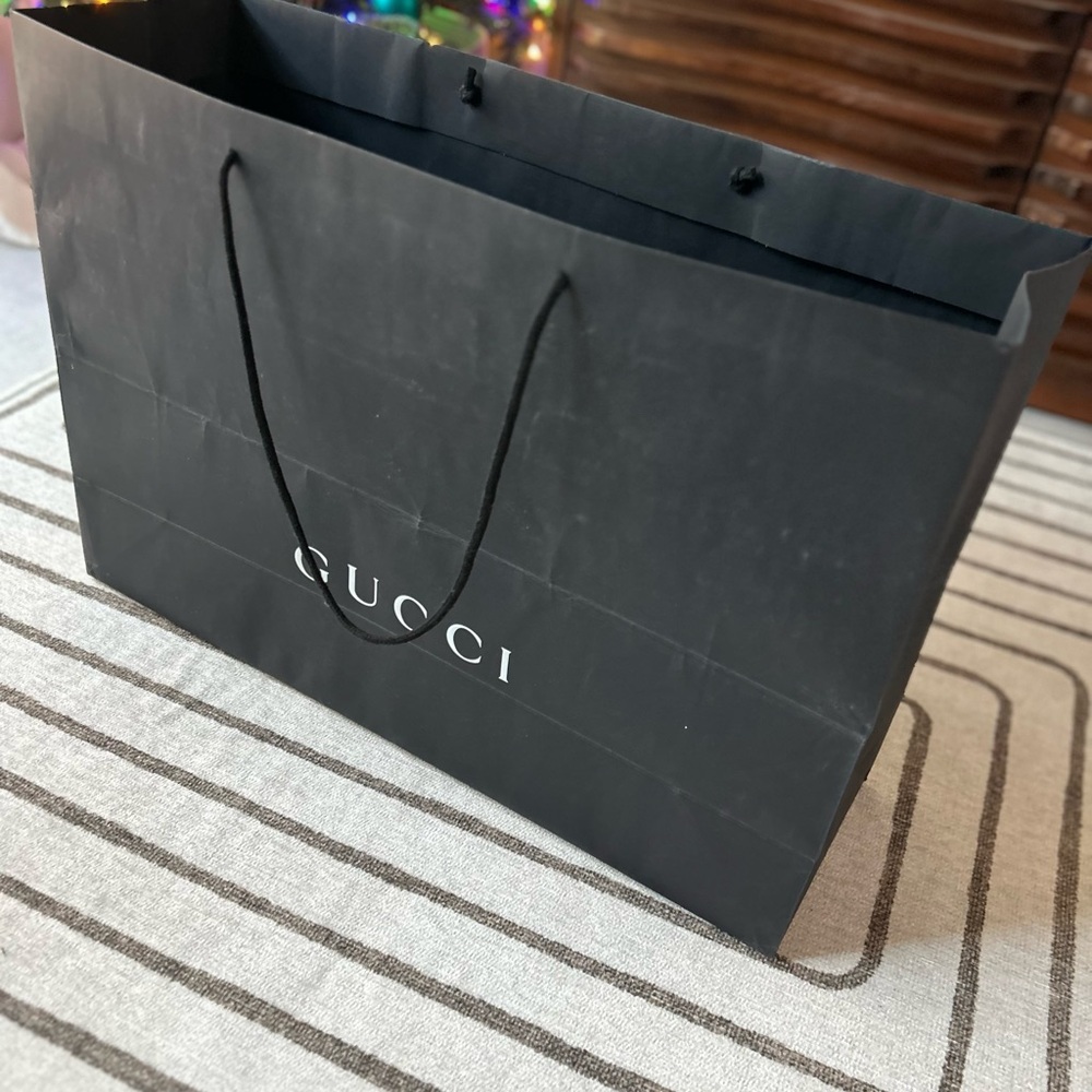 Gucci boots with box, dust bags, shopping bag. - Picture 8 of 8